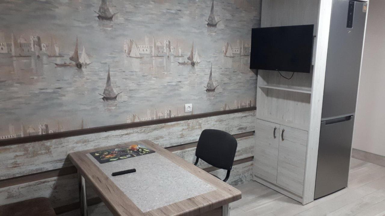 Окремі Номери В Гостьовому Будинку Типу Guest House Kropyvnytskyi Ngoại thất bức ảnh