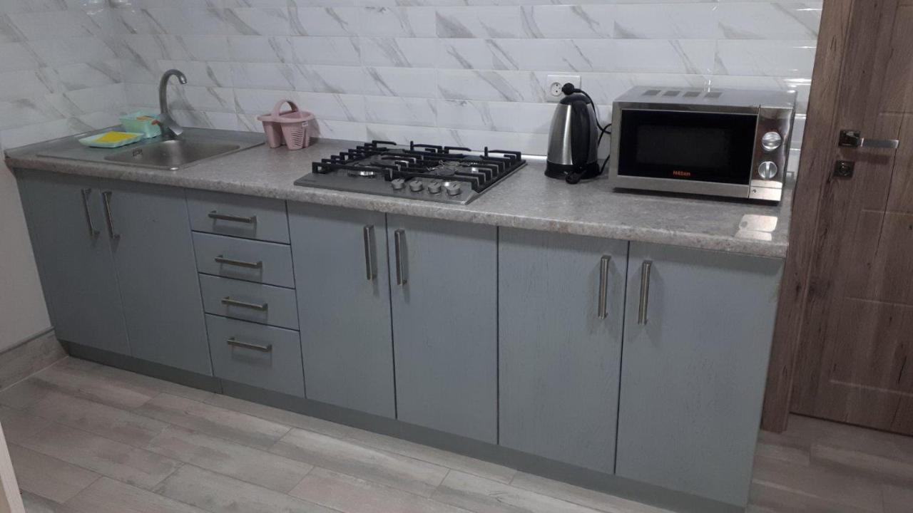 Окремі Номери В Гостьовому Будинку Типу Guest House Kropyvnytskyi Ngoại thất bức ảnh